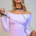 Deluxerie BDSM Halsband mit Leine Rolanda