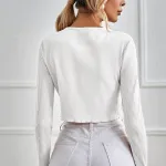 Kadın Beyaz Dekolteli Uzun Kollu Crop Top Bluz IM-5070
