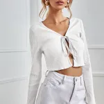 Kadın Beyaz Dekolteli Uzun Kollu Crop Top Bluz IM-5070