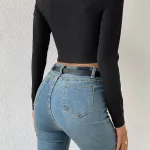 Kadın Siyah Göğüs Dekolteli Crop Top Bluz IM-5037