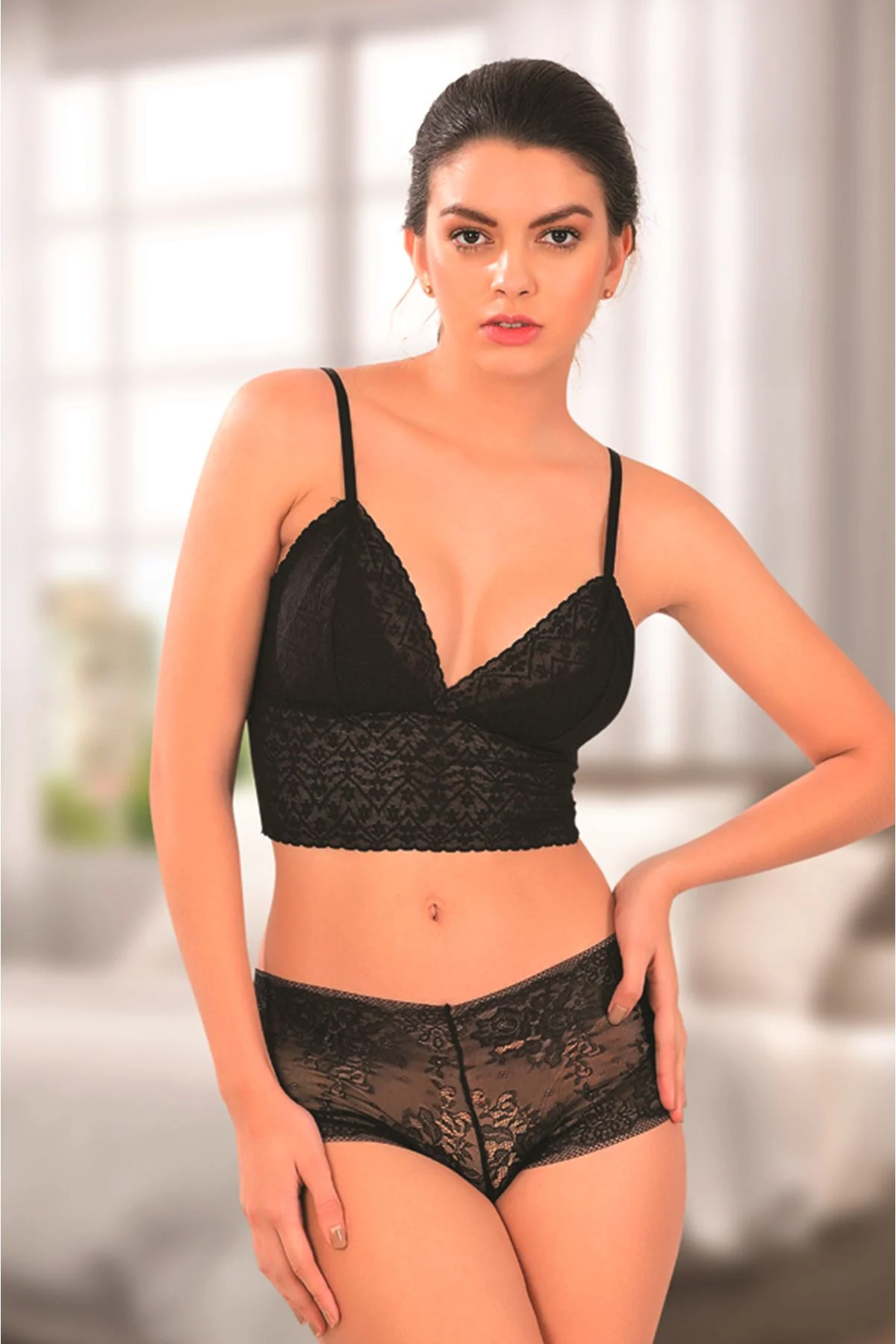 Siyah Dantelli Fantezi Seksi Dantelli Bralet Slip Takımı 6510S Siyah Dantelli Fantezi Seksi Dantelli Bralet Slip Takımı 6510S